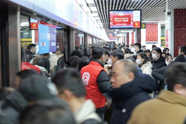 合肥地鐵車廂電視數(shù)量合肥地鐵電視廣告種類合肥地鐵視頻廣告價(jià)格